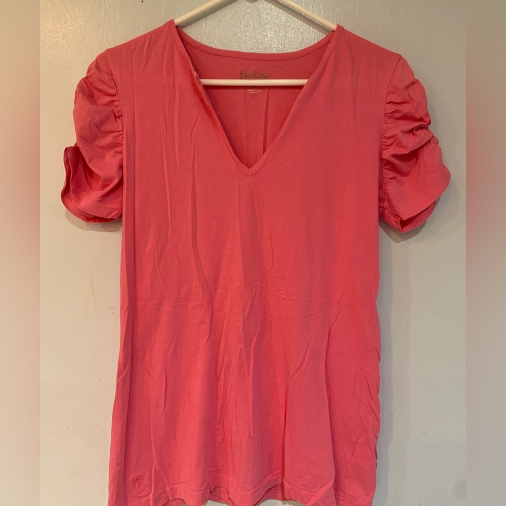 Lilly runched sleeve t shirt